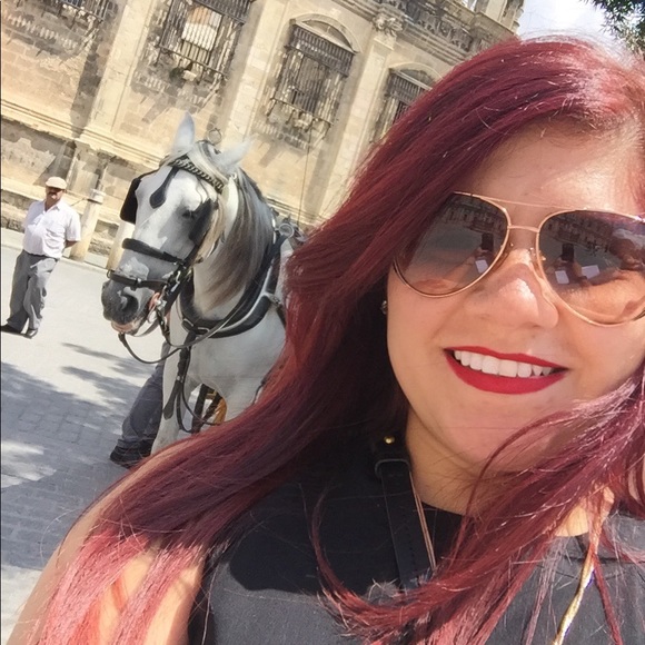 PattyR - Picture 1 of 2